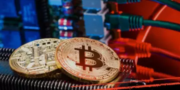 Биткоин снова пошел в рост: цена BTC достигла $24000