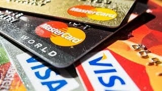 Где россиянам можно оформить карты Visa и Mastercard иностранных банков