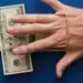 Тинькофф банк представил лайфхак по переобуванию