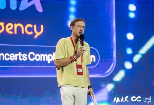 Выступление одного из спикеров на MAC Yerevan 2026